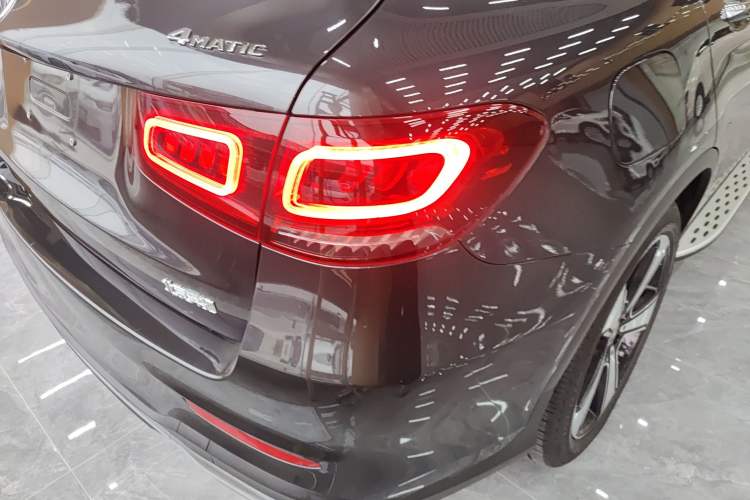 Used Mercedes-Benz GLC 2022 Refreshed GLC 300 L 4MATIC Dynamic Edition Prestige Version Right Rear Taillight