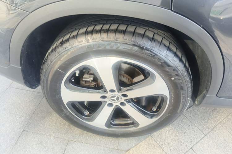 Used Mercedes-Benz GLC 2022 Refreshed GLC 260 L 4MATIC Dynamic Edition Right Rear Wheel Hub