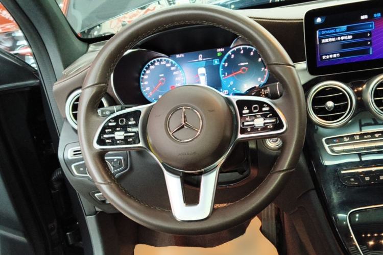 Used Mercedes-Benz GLC 2022 Facelifted GLC 260 L 4MATIC Dynamic Edition Steering Wheel