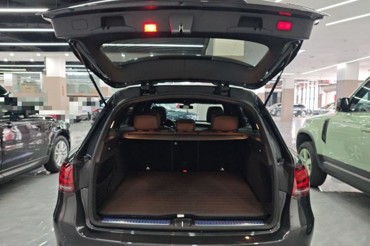 Used Mercedes-Benz GLC 2022 Facelifted GLC 260 L 4MATIC Dynamic Edition Trunk