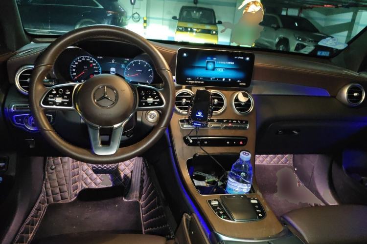 Used Mercedes-Benz GLC 2022 Refreshed GLC 300 L 4MATIC Dynamic Edition Prestige Version Center Console