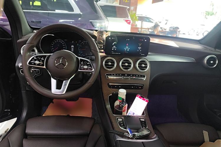 Used Mercedes-Benz GLC 2022 Refreshed GLC 300 L 4MATIC Dynamic Edition Prestige Version Center Console
