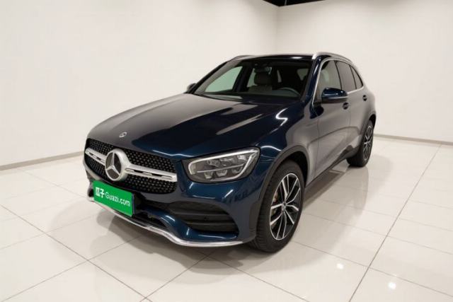 Ojetý Mercedes-Benz GLC 2022 Second Facelift GLC 260 L 4MATIC Luxury Edition
