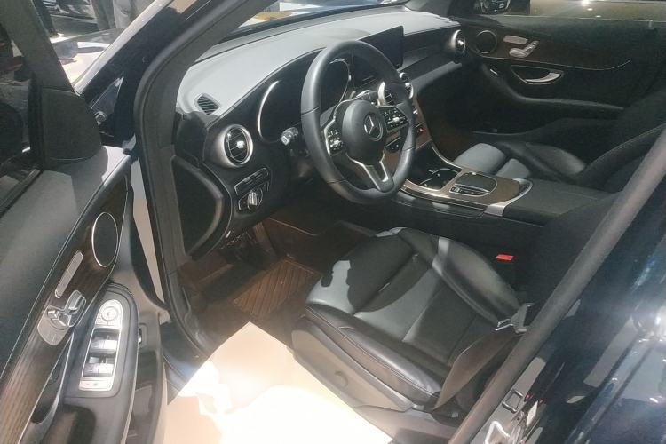 Used Mercedes-Benz GLC 2022 Refreshed GLC 300 L 4MATIC Dynamic Edition Driver Seat