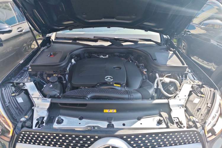 Used Mercedes-Benz GLC 2022 Refreshed GLC 300 L 4MATIC Dynamic Edition Prestige Version Engine Bay