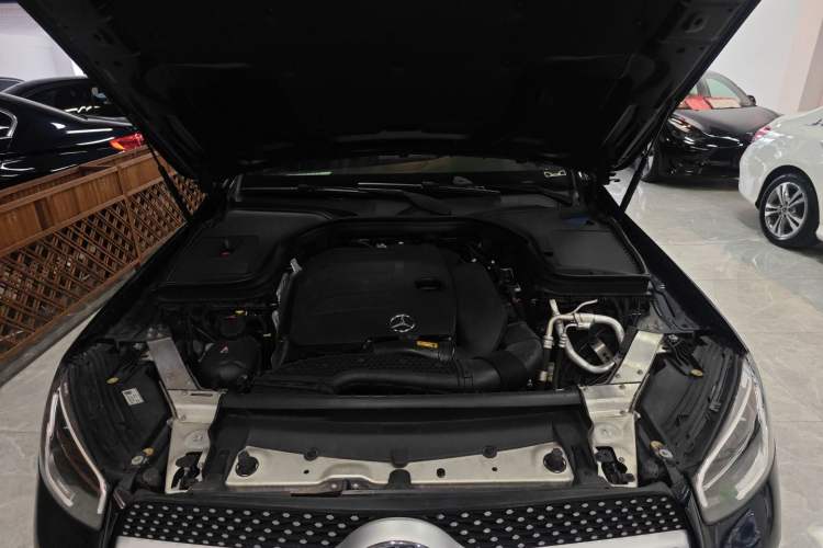 Used Mercedes-Benz GLC 2022 Refreshed GLC 260 L 4MATIC Dynamic Edition Engine Bay