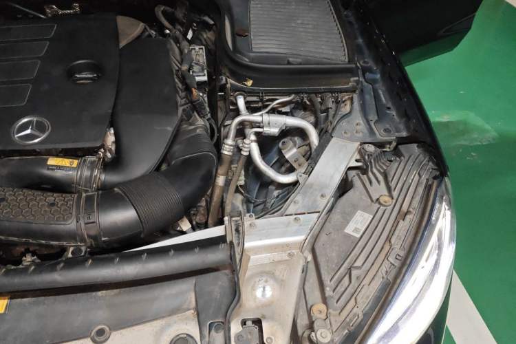 Used Mercedes-Benz GLC 2022 Refreshed GLC 300 L 4MATIC Dynamic Edition Prestige Version Engine Bay Left