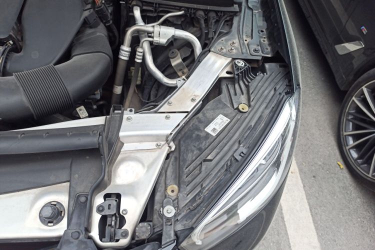 Used Mercedes-Benz GLC 2022 GLC 300 L 4MATIC Dynamic Model Engine Bay Left