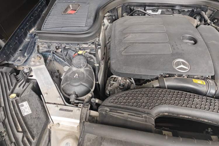 Used Mercedes-Benz GLC 2022 Refreshed GLC 260 L 4MATIC Dynamic Edition Engine Bay Right