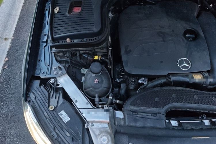 Used Mercedes-Benz GLC 2022 GLC 260 L 4MATIC Luxury Model Engine Bay Right