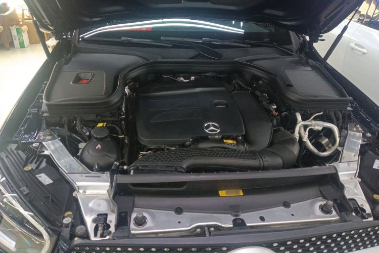 Used Mercedes-Benz GLC 2022 Refreshed GLC 300 L 4MATIC Dynamic Edition Engine Bay