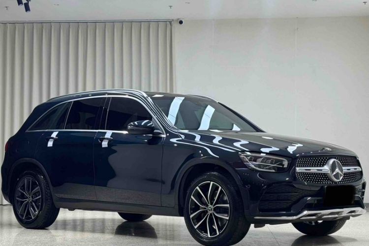 Used Mercedes-Benz GLC 2022 Second Facelift GLC 260 L 4MATIC Luxury Edition Exterior 1