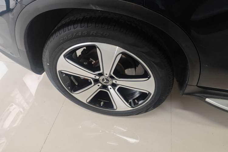 Used Mercedes-Benz GLC 2022 Refreshed GLC 300 L 4MATIC Dynamic Edition Prestige Version Exterior 8