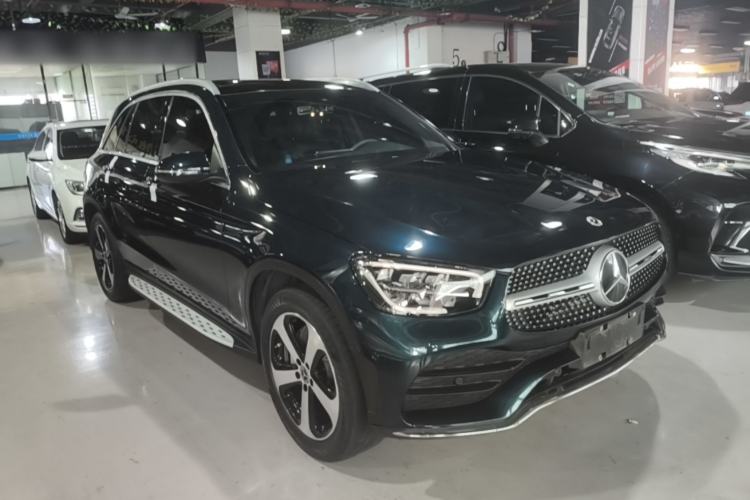 Used Mercedes-Benz GLC 2022 Facelifted GLC 260 L 4MATIC Dynamic Edition Front Right 45 Deg
