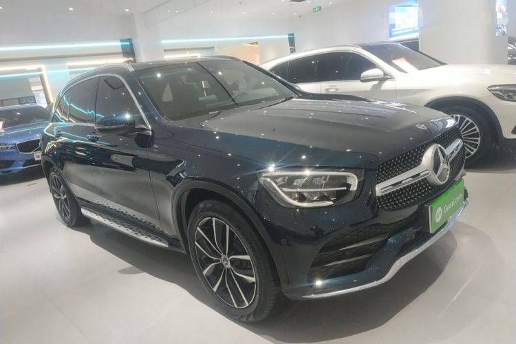 Used Mercedes-Benz GLC 2022 Refreshed GLC 300 L 4MATIC Dynamic Edition Front Right 45 Deg
