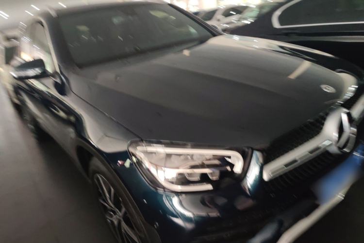 Used Mercedes-Benz GLC 2022 GLC 260 L 4MATIC Luxury Model Front Right 45 Deg