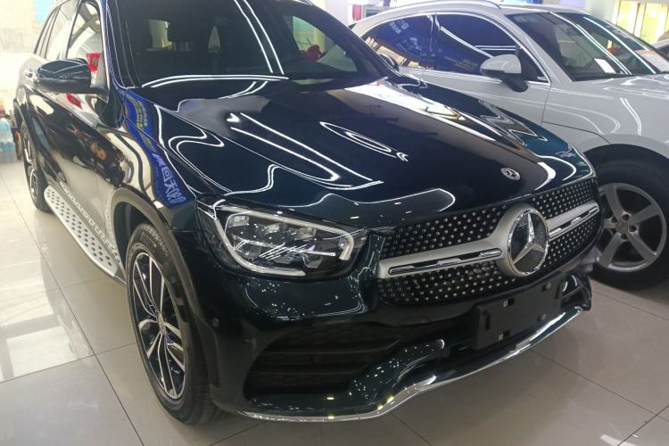 Used Mercedes-Benz GLC 2022 Refreshed GLC 300 L 4MATIC Dynamic Edition Front Right 45 Deg
