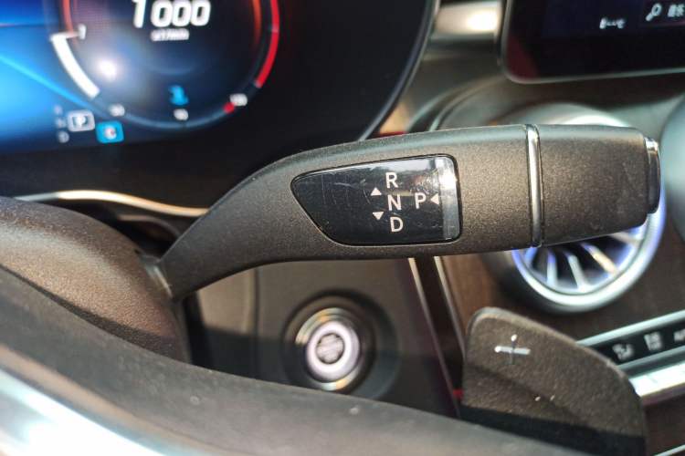 Used Mercedes-Benz GLC 2022 GLC 300 L 4MATIC Dynamic Model Gear Lever