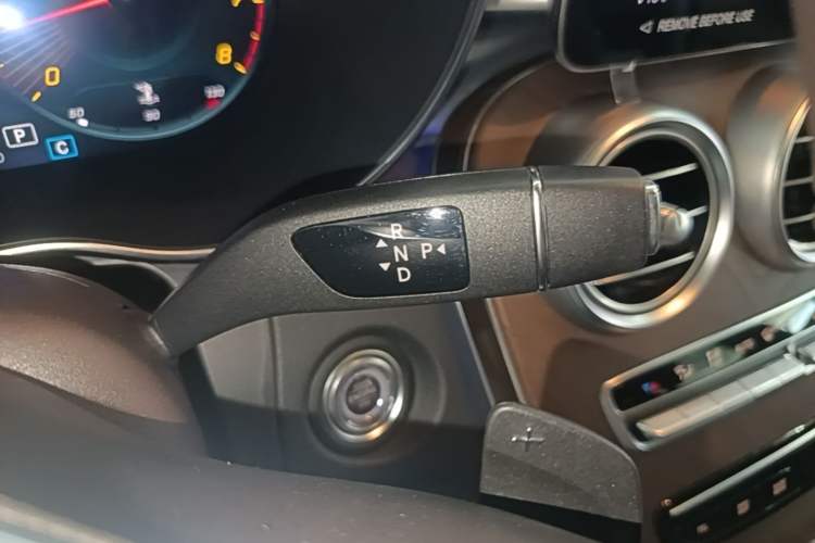 Used Mercedes-Benz GLC 2022 GLC 260 L 4MATIC Luxury Model Gear Lever