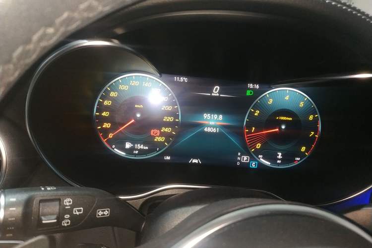 Used Mercedes-Benz GLC 2022 Refreshed GLC 300 L 4MATIC Dynamic Edition Instrument Cluster