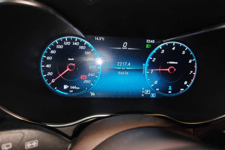 Used Mercedes-Benz GLC 2022 Refreshed GLC 260 L 4MATIC Dynamic Edition Instrument Cluster