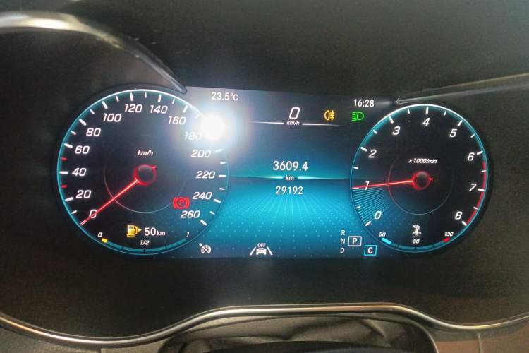 Used Mercedes-Benz GLC 2022 Refreshed GLC 300 L 4MATIC Dynamic Edition Instrument Cluster