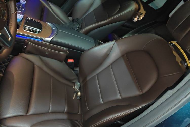 Used Mercedes-Benz GLC 2022 Refreshed GLC 300 L 4MATIC Dynamic Edition Prestige Version Left Front Seat