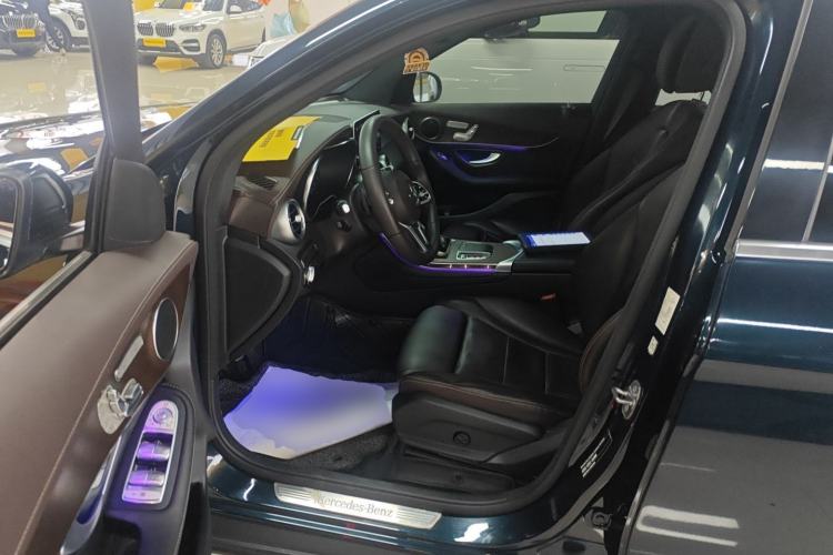 Used Mercedes-Benz GLC 2022 Refreshed GLC 300 L 4MATIC Dynamic Edition Prestige Version Left Front Seat