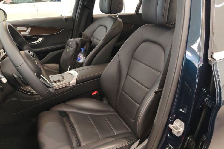 Used Mercedes-Benz GLC 2022 Refreshed GLC 300 L 4MATIC Dynamic Edition Left Front Seat