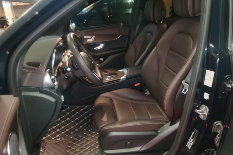 Used Mercedes-Benz GLC 2022 GLC 300 L 4MATIC Dynamic Model Left Front Seat