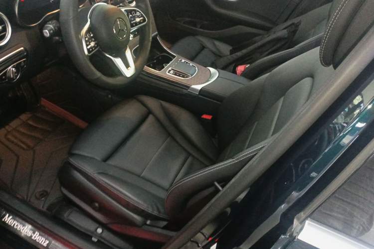Used Mercedes-Benz GLC 2022 Refreshed GLC 300 L 4MATIC Dynamic Edition Left Front Seat