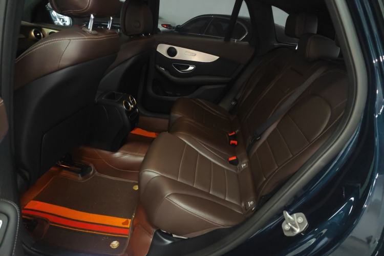 Used Mercedes-Benz GLC 2022 Refreshed GLC 260 L 4MATIC Dynamic Edition Left Rear Seat