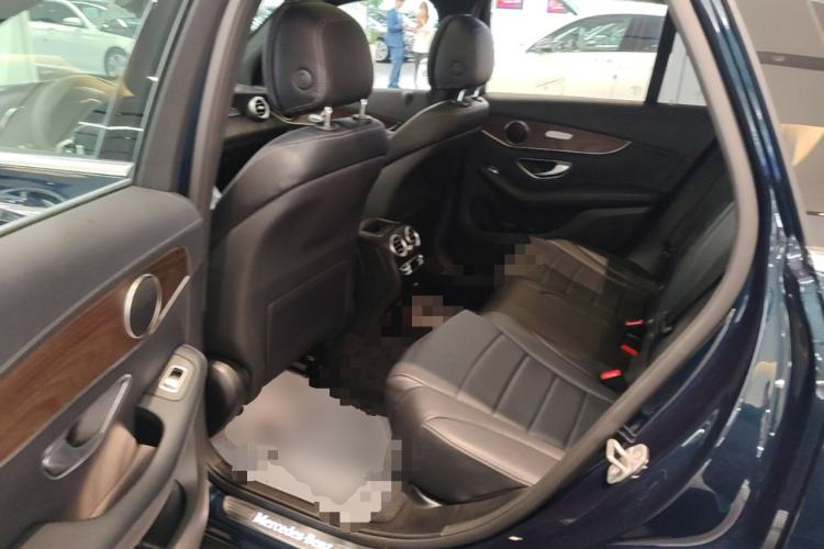 Used Mercedes-Benz GLC 2022 Refreshed GLC 300 L 4MATIC Dynamic Edition Left Rear Seat