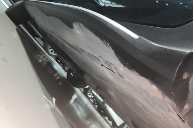 Used Mercedes-Benz GLC 2022 Facelifted GLC 260 L 4MATIC Dynamic Edition Left Side Sill