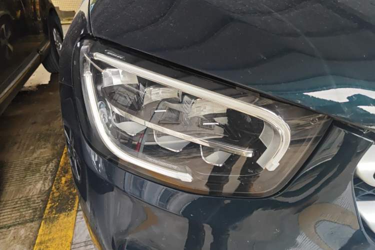 Used Mercedes-Benz GLC 2022 Refreshed GLC 260 L 4MATIC Dynamic Edition Right Front Headlight