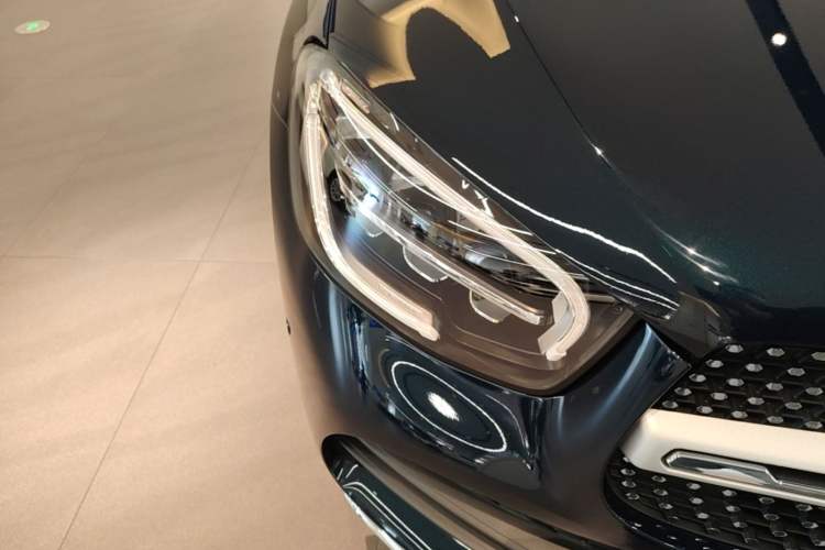 Used Mercedes-Benz GLC 2022 Refreshed GLC 300 L 4MATIC Dynamic Edition Right Front Headlight