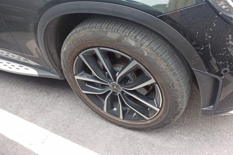Used Mercedes-Benz GLC 2022 GLC 300 L 4MATIC Dynamic Model Right Front Wheel Hub
