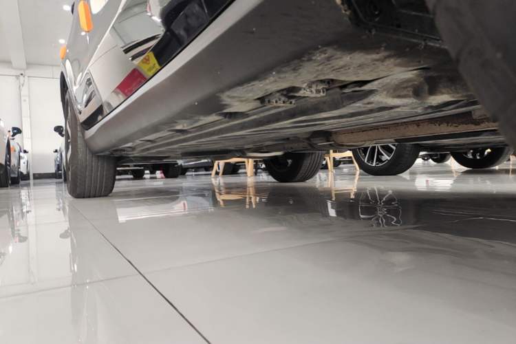Used Mercedes-Benz GLC 2022 Facelifted GLC 260 L 4MATIC Dynamic Edition Right Side Sill