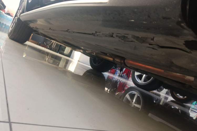Used Mercedes-Benz GLC 2022 Refreshed GLC 300 L 4MATIC Dynamic Edition Right Side Sill