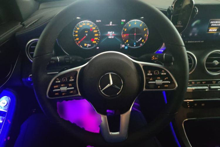 Used Mercedes-Benz GLC 2022 GLC 260 L 4MATIC Luxury Model Steering Wheel