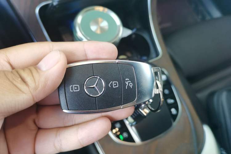 Used Mercedes-Benz GLC 2022 Refreshed GLC 300 L 4MATIC Dynamic Edition Prestige Version Vehicle Key