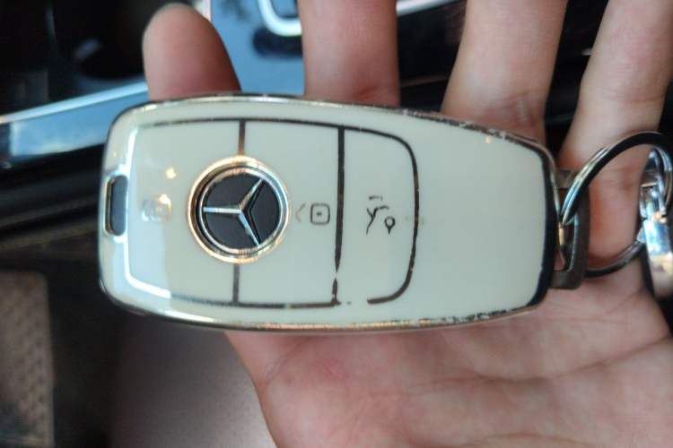 Used Mercedes-Benz GLC 2022 Facelifted GLC 260 L 4MATIC Dynamic Edition Vehicle Key