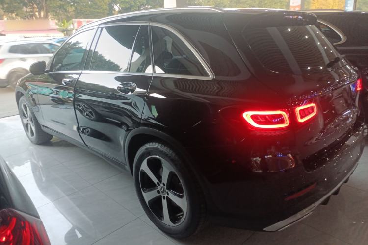 Used Mercedes-Benz GLC 2022 Facelifted GLC 260 L 4MATIC Dynamic Edition Exterior 3