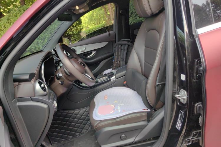 Used Mercedes-Benz GLC 2022 Second Facelift GLC 260 L 4MATIC Dynamic Edition Left Front Seat