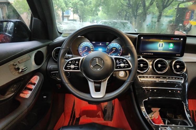 Used Mercedes-Benz GLC 2022 Second Facelift GLC 260 L 4MATIC Dynamic Edition Steering Wheel