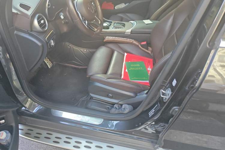 Used Mercedes-Benz GLC 2022 Refreshed GLC 300 L 4MATIC Dynamic Edition Prestige Version Driver Seat