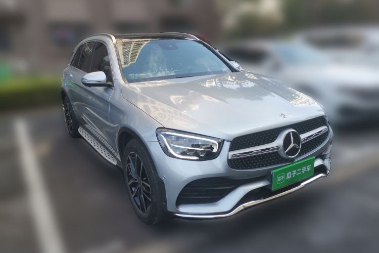 Used Mercedes-Benz GLC 2022 GLC 300 L 4MATIC Dynamic Model Front Right 45 Deg