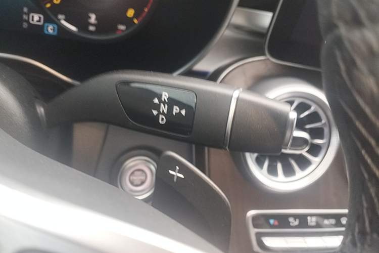 Used Mercedes-Benz GLC 2022 GLC 300 L 4MATIC Dynamic Edition Prestige Model Gear Lever