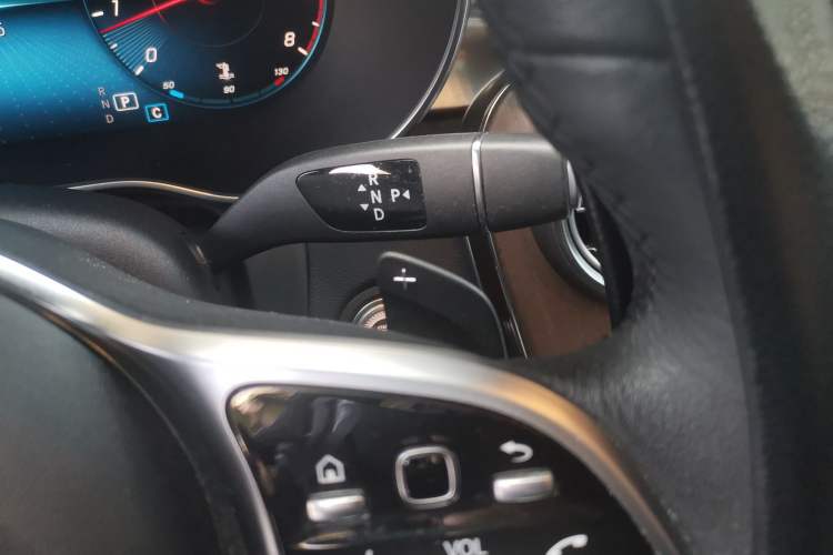 Used Mercedes-Benz GLC 2022 GLC 300 L 4MATIC Dynamic Model Gear Lever