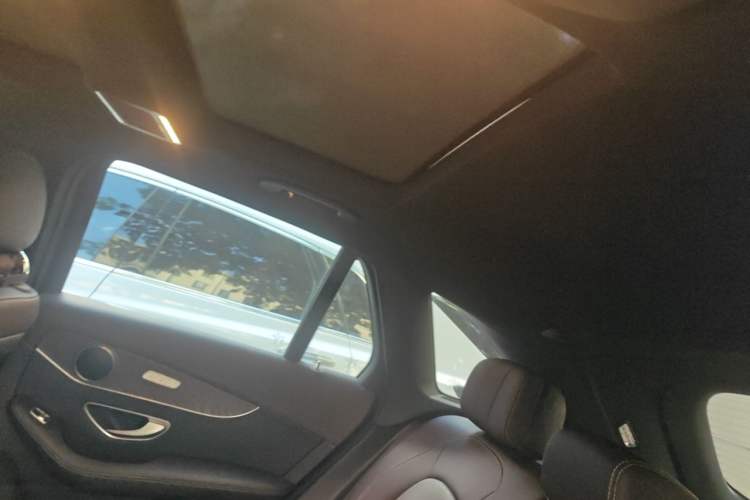 Used Mercedes-Benz GLC 2022 Refreshed GLC 300 L 4MATIC Dynamic Edition Prestige Version Headliner